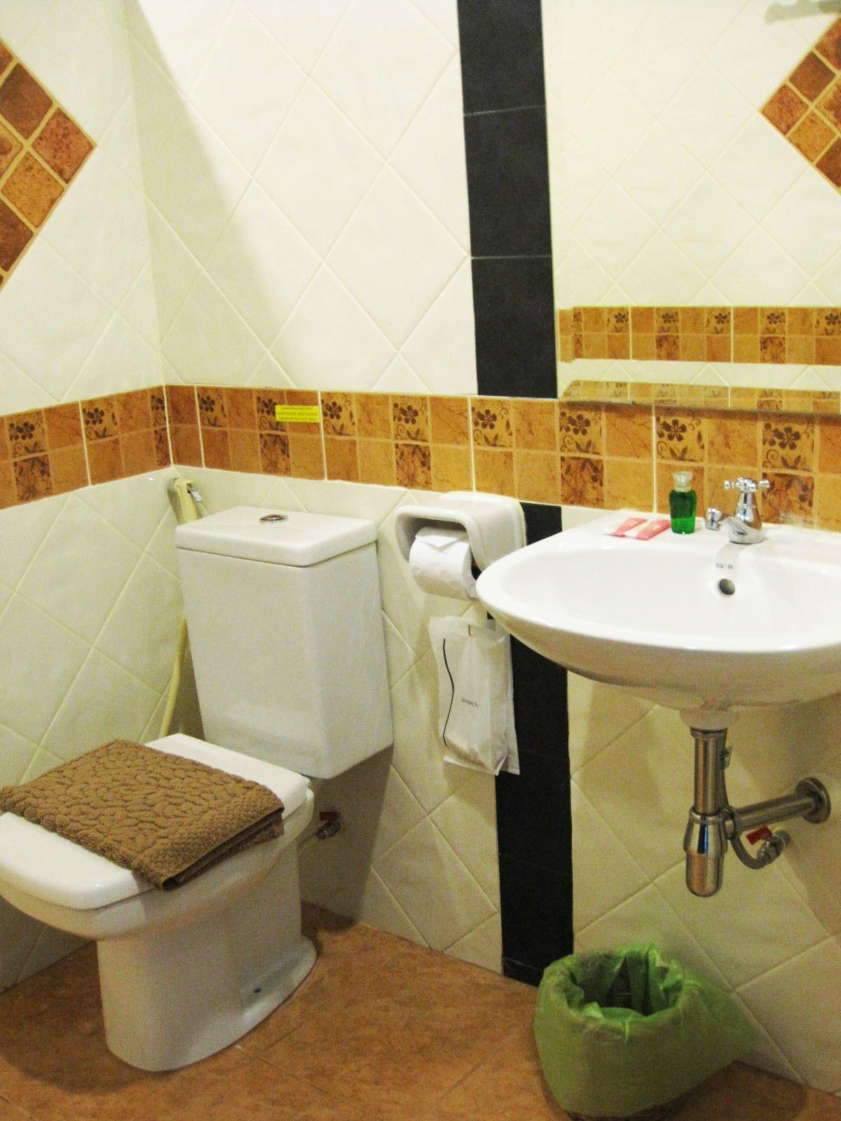 The Bang Khun Phrom Suites Bangkok Kültér fotó