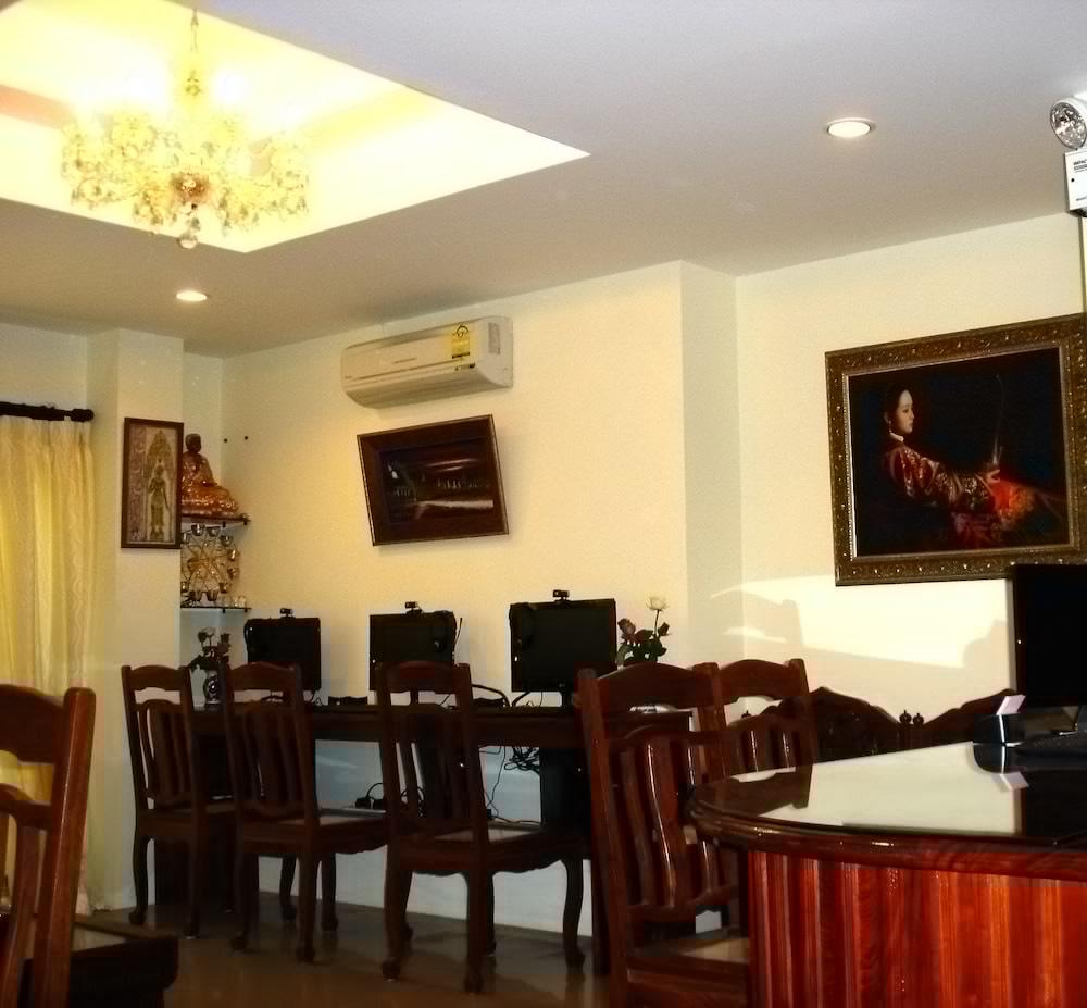 The Bang Khun Phrom Suites Bangkok Kültér fotó